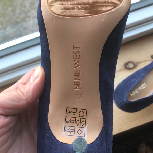 Nine West shoes. - Picture 3 of 8